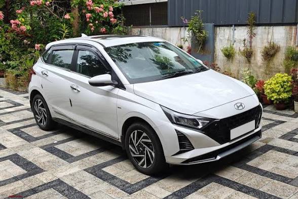 Hyundai i20 rental in Cars category
